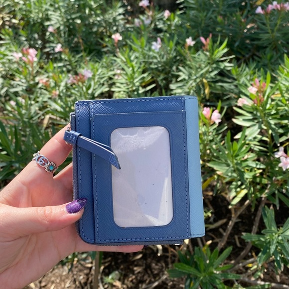 Kate Spade Light Blue & Navy Two Toned Safiano Leather Compact Wallet - Picture 6 of 14